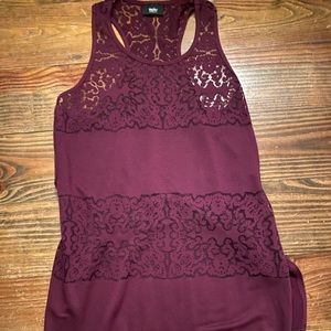 Lace and razor back!